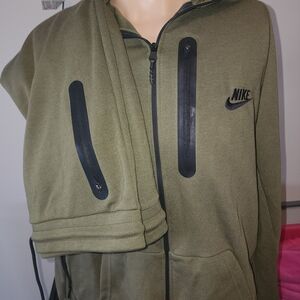 Nike Olive Green Hoodie and Sweatpants Set